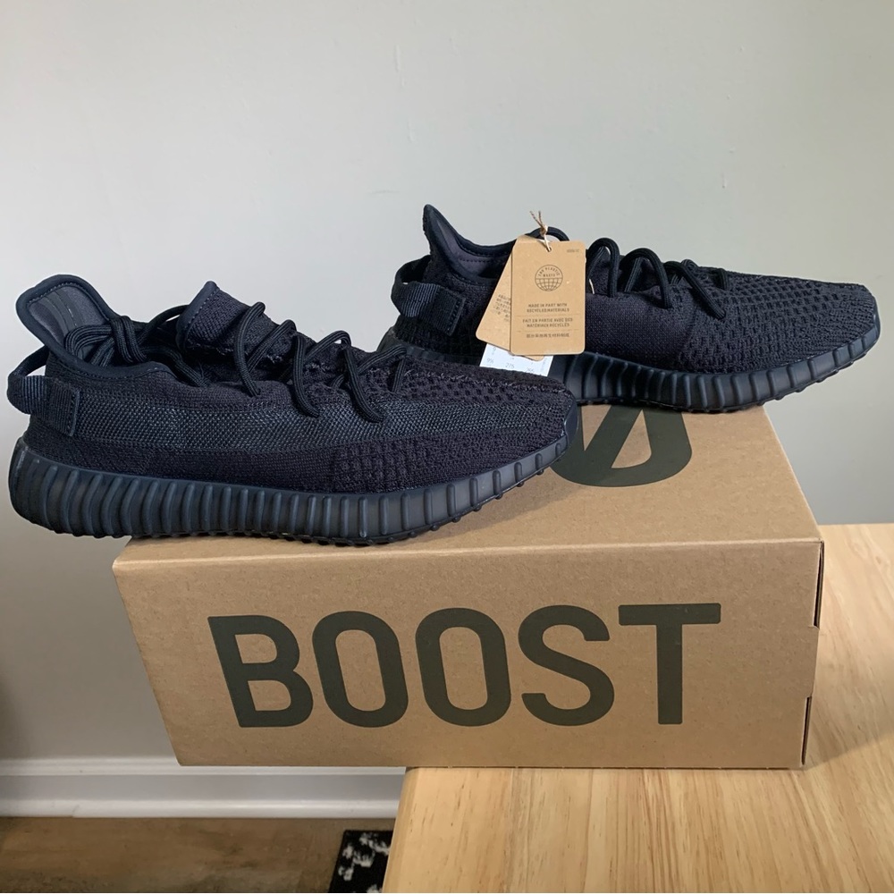 Adidas Yeezy Boost 350 V2 Onyx